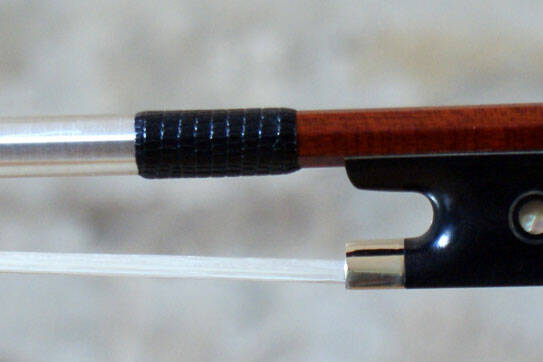 Archet-Violon-carbone-et-pernambouc