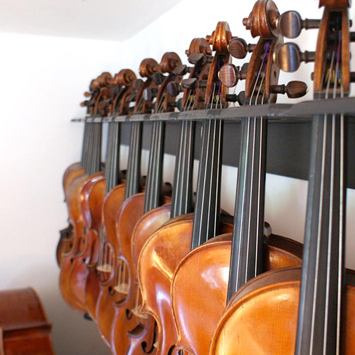 Luthier contrebasse, violon, alto, violoncelle et archet. Instruments neufs et anciens, vente, location, restauration et entretien d’instruments du quatuor proche de Paris