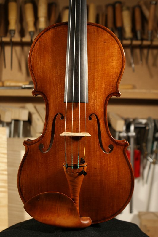 violon fabriqué par le luthier Julien Bozzolini